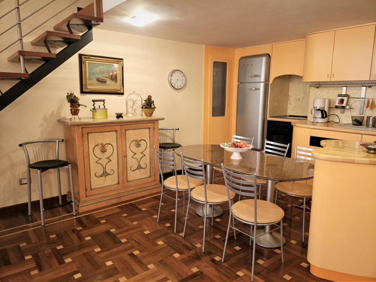 Ferienwohnung Casa Alexandra In Centro E A Pochi Passi Dal Mare Imperia Exterior foto
